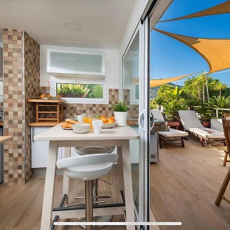 Beach Inn Apartment Алькудия Экстерьер фото
