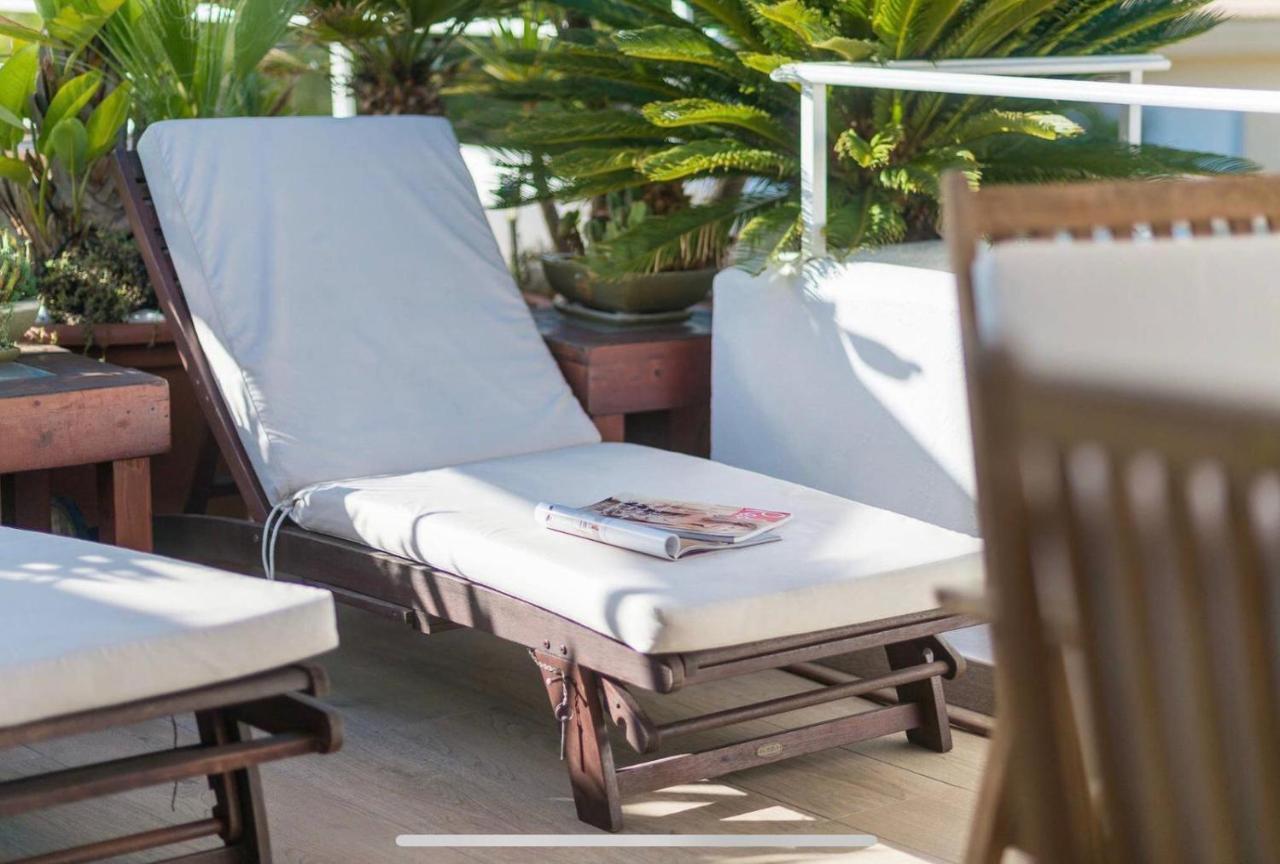 Beach Inn Apartment Алькудия Экстерьер фото
