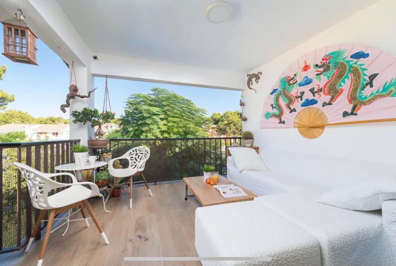 Beach Inn Apartment Алькудия Экстерьер фото